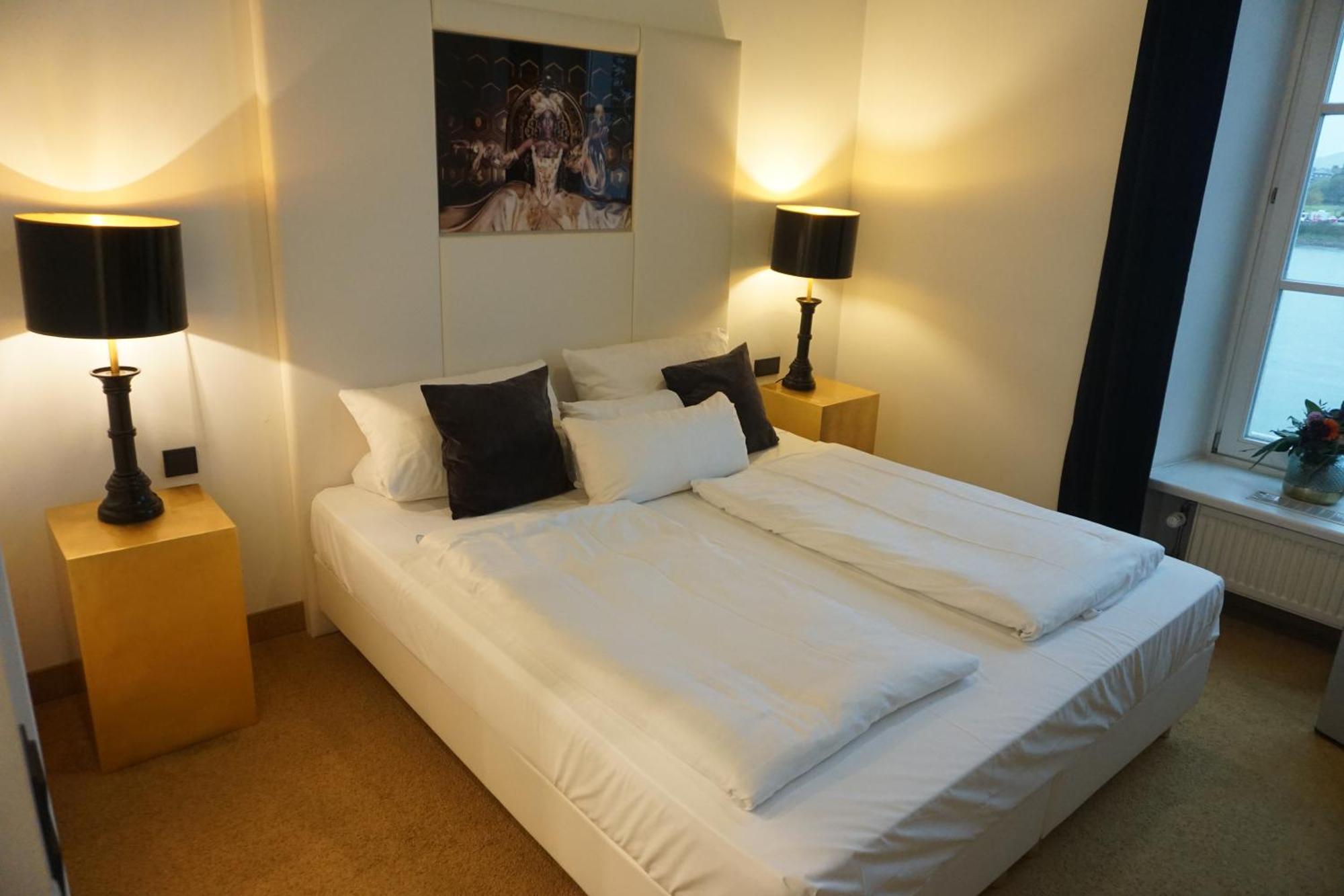 Hotel Bucheneck Линц ам Рейн Екстериор снимка