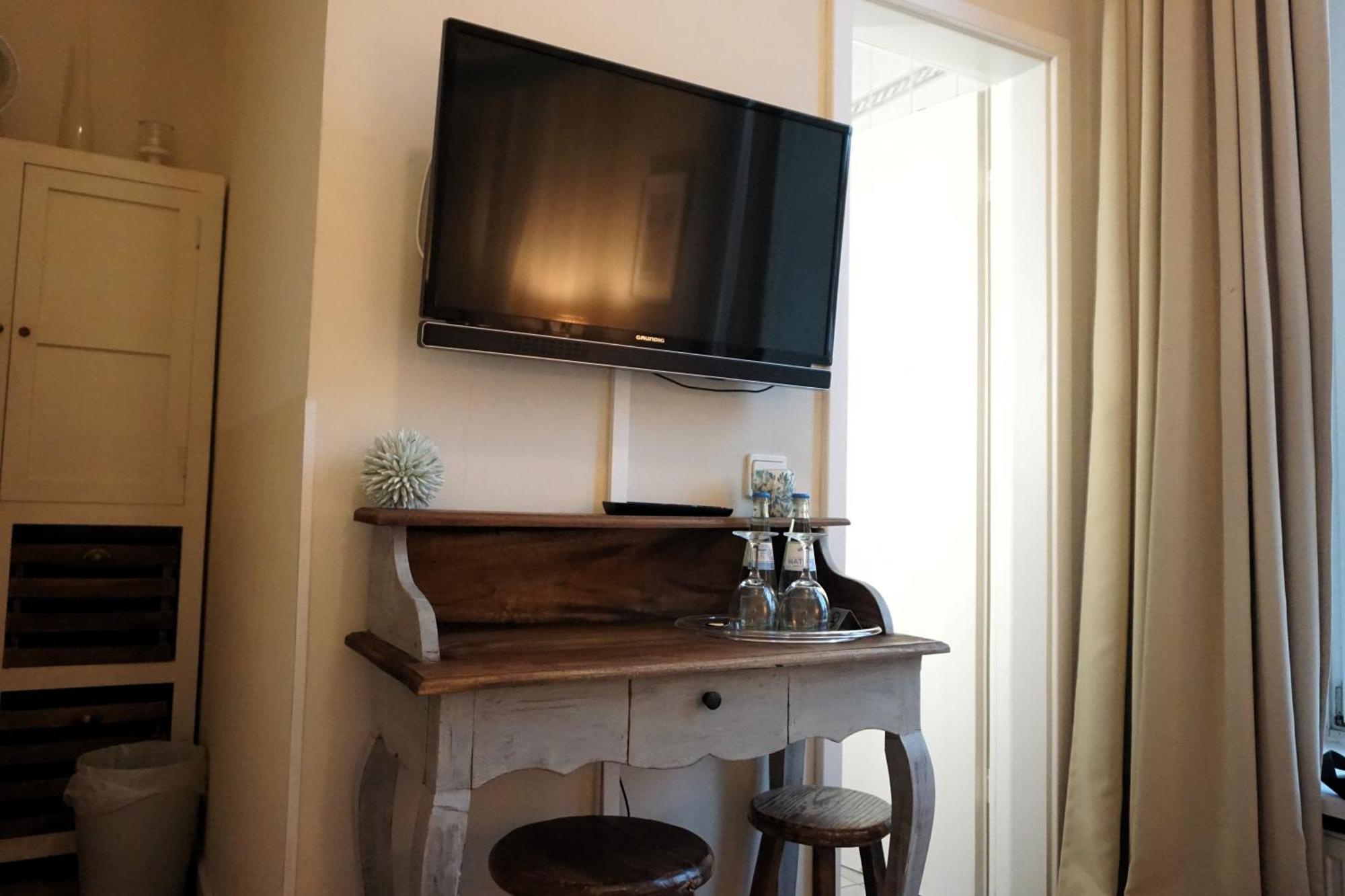 Hotel Bucheneck Линц ам Рейн Екстериор снимка