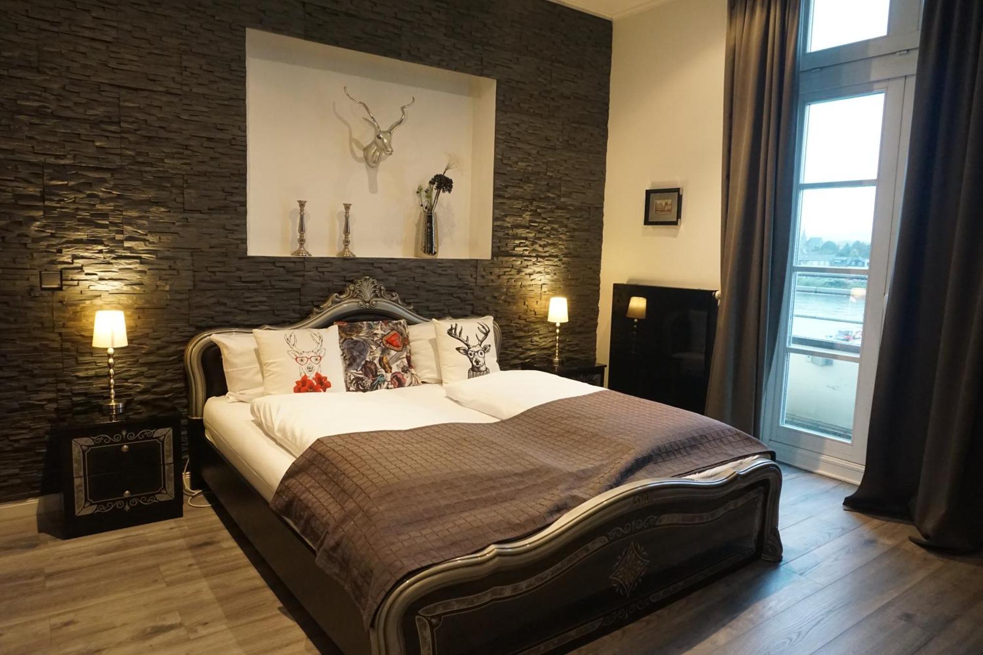 Hotel Bucheneck Линц ам Рейн Екстериор снимка