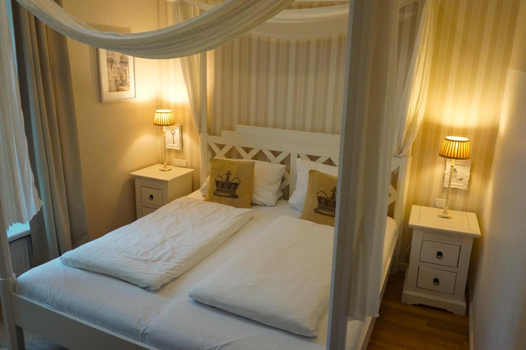Hotel Bucheneck Линц ам Рейн Екстериор снимка