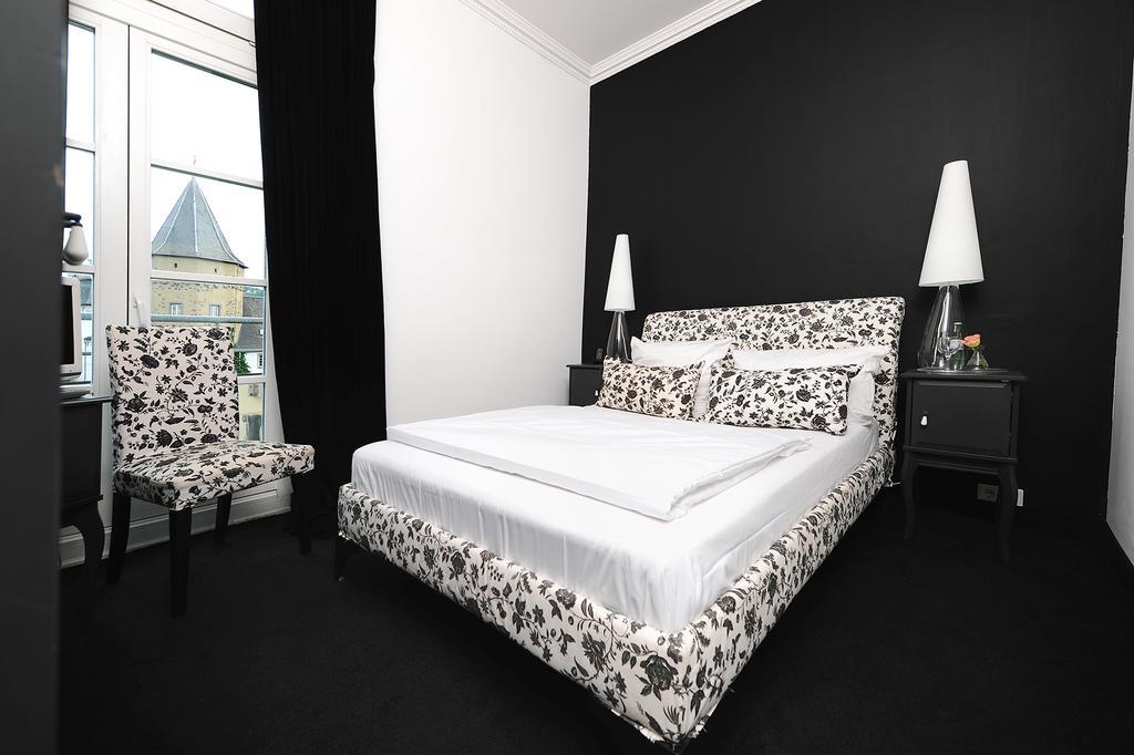 Hotel Bucheneck Линц ам Рейн Стая снимка